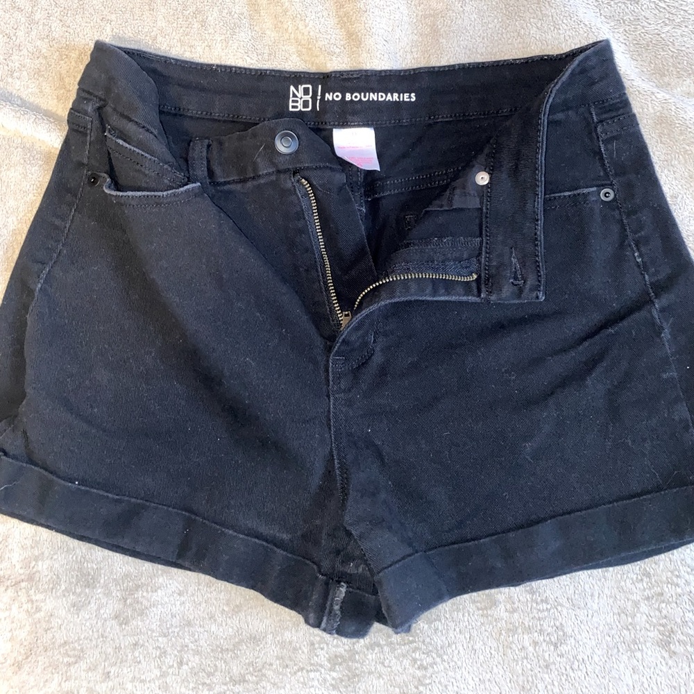 never work, right fit, i am size 12-14. low rise